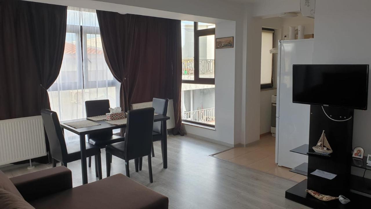 Apartament Lulu Mamaia Nord, 3 Minute De Plaja Năvodari Exteriör bild